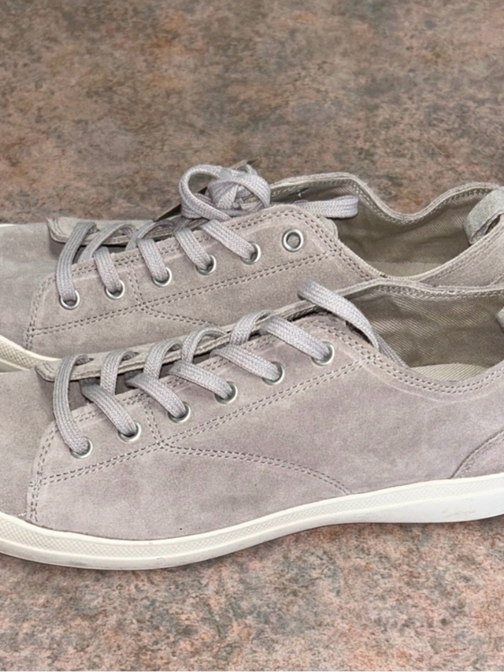 Palladium Suede Low-Top Sneakers in Light Gray